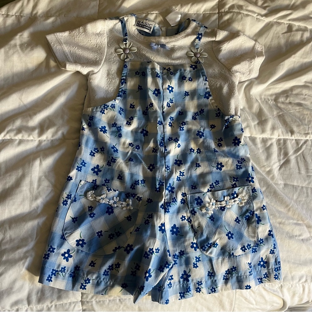 Basic Editions Blue White Girl Floral Romper